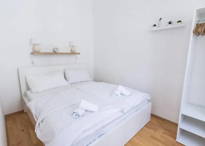 Apartment Josef's I Tiny Bird I Uno-city *